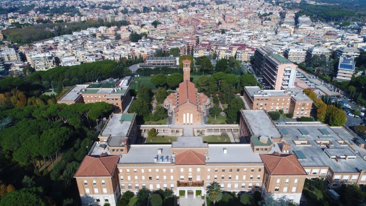 Casa La Salle - Casa Religiosa 3*