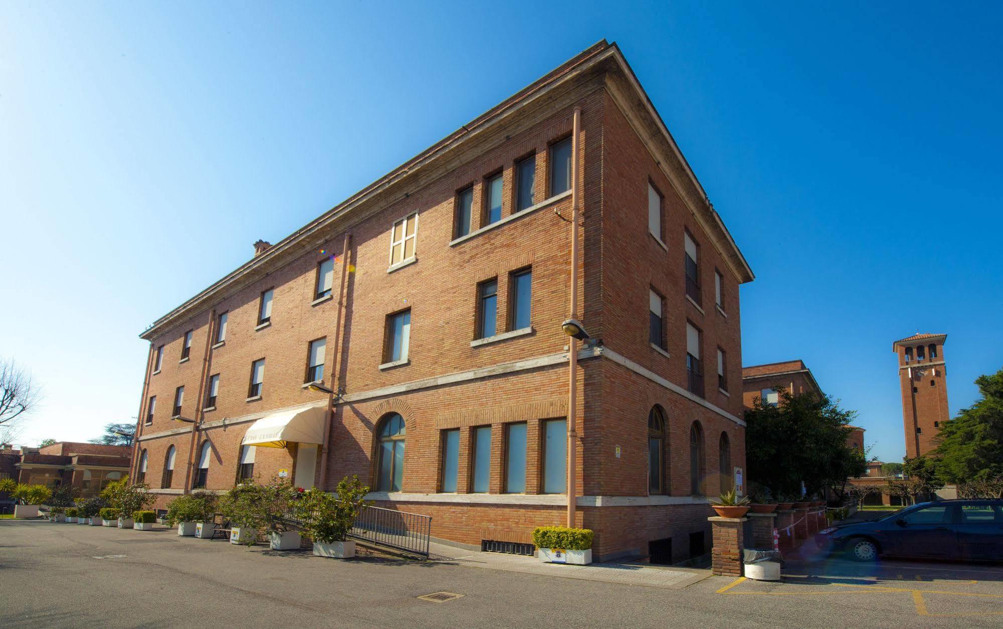 Casa La Salle - Casa Religiosa Pensión 3*