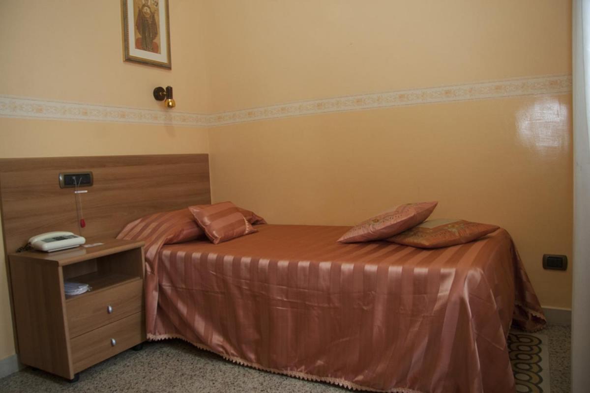 Casa La Salle - Casa Religiosa Roma